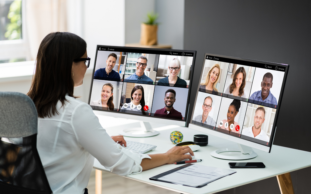 Why Video Conference Lighting is Essential for Zoom Meetings
