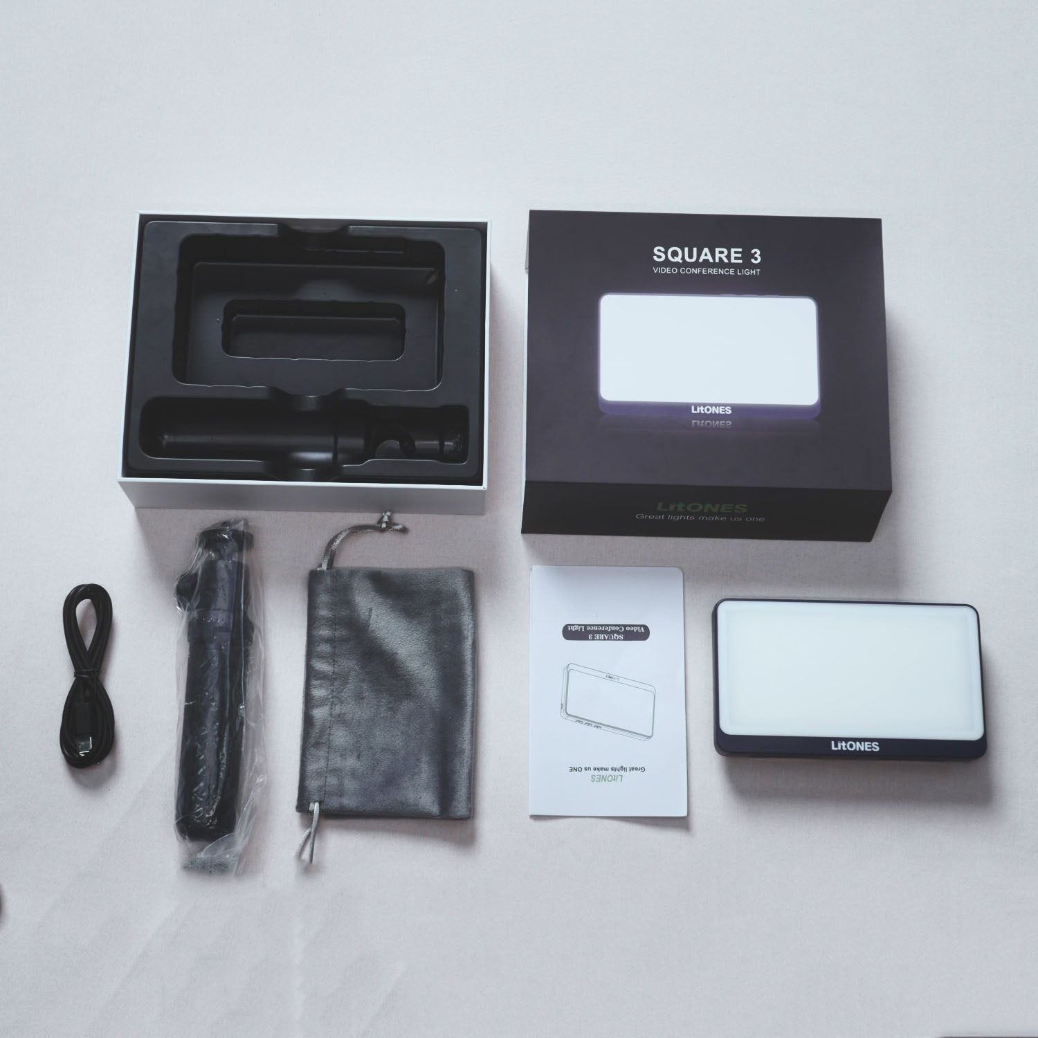 Square 3 Portable Light Kit with Tripod
